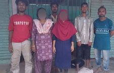 মৌলভীবাজার সীমান্তে আটক ৫৯ জনকে থানায় হস্তান্তর