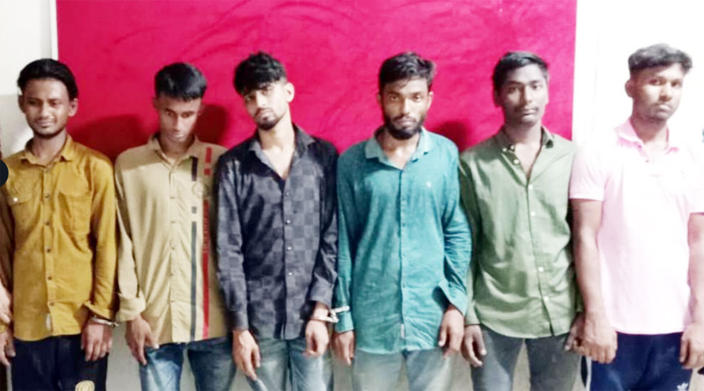 সিলেট নগরীতে ডা কা তি র চেষ্টা: পুলিশের জালে ৬